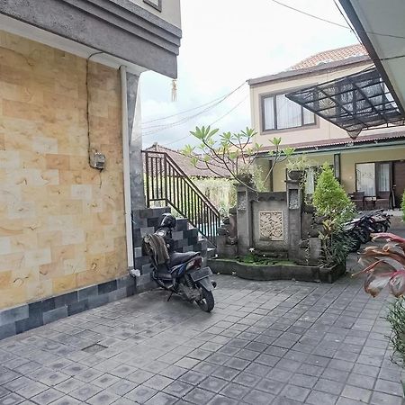 Taxa Uma Guest House Kuta Lombok Exterior foto